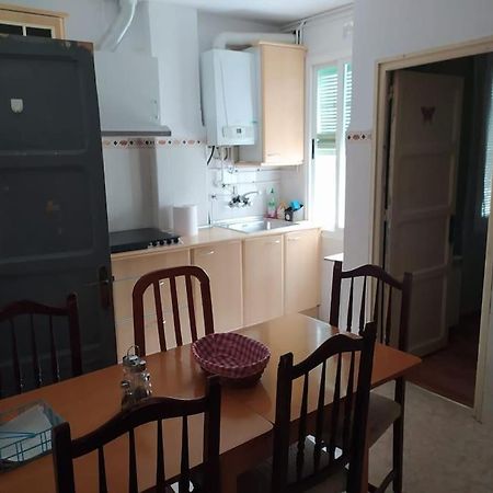 Amplio Piso En Centro Con Balcon Apartamento Cuenca  Exterior foto