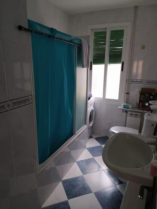 Amplio Piso En Centro Con Balcon Apartamento Cuenca  Exterior foto