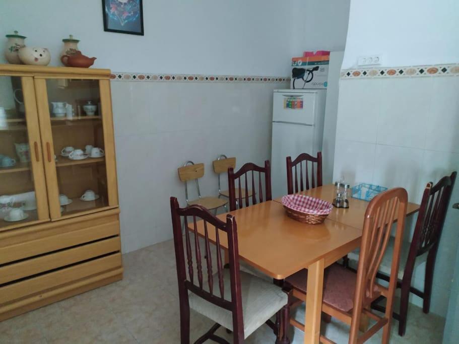 Amplio Piso En Centro Con Balcon Apartamento Cuenca  Exterior foto