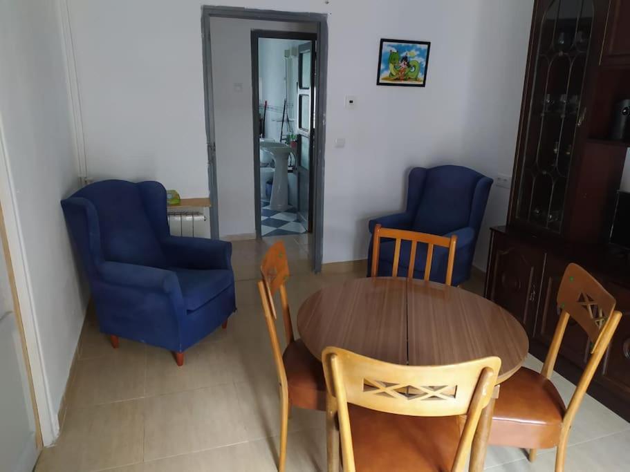 Amplio Piso En Centro Con Balcon Apartamento Cuenca  Exterior foto