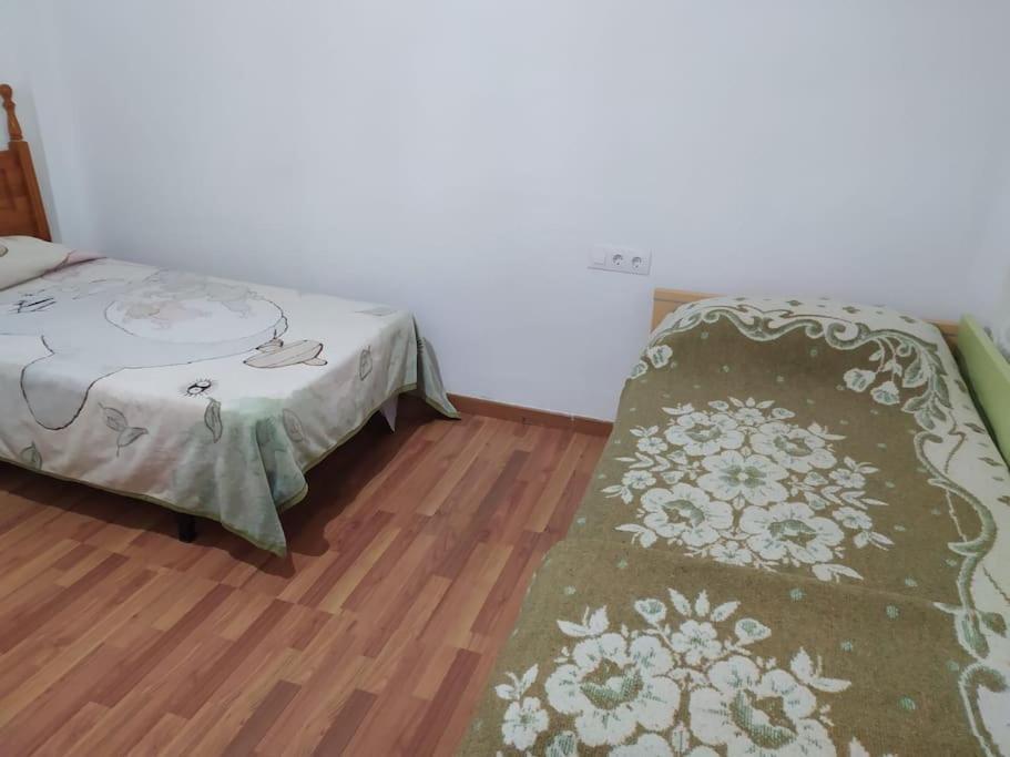 Amplio Piso En Centro Con Balcon Apartamento Cuenca  Exterior foto
